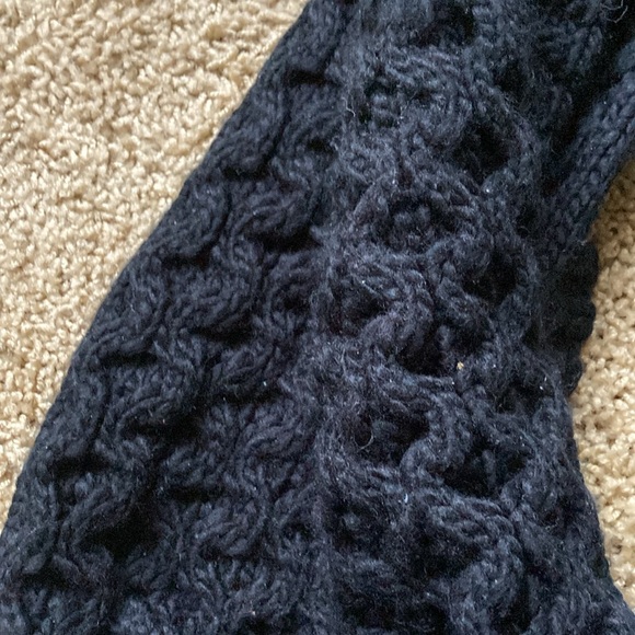 Michael Kors Black Infinity Scarf NWOT - Picture 2 of 4